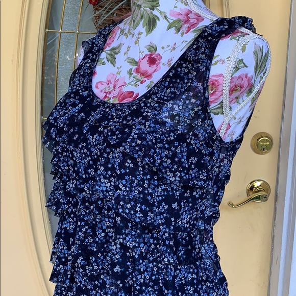 Express Ruffle Top - Picture 10 of 15